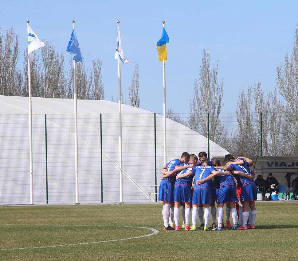 Сердечко, два гола и футбольная погода в первой домашней игре МФК «Николаев»